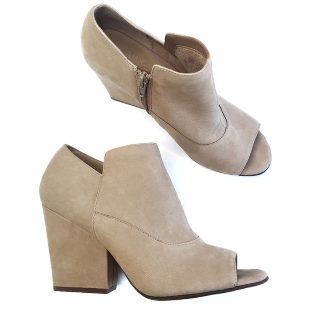 NATURALIZER Skylar Peep Toe Beige Suede Leather Heel Bootie Open Toe